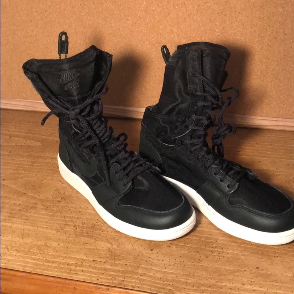 Nike Air Jordan 1 Explorer WMNS